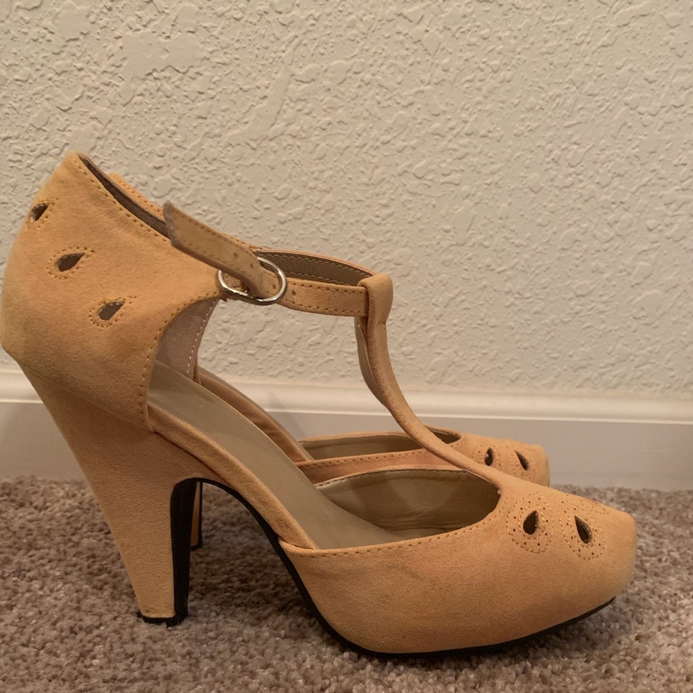 MUSTARD YELLOW HEELS